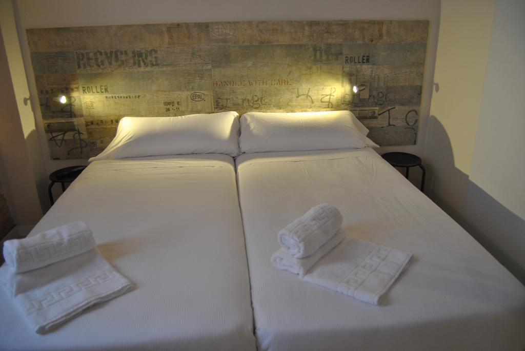Sweet Otel บาเลนเซีย ห้อง รูปภาพ